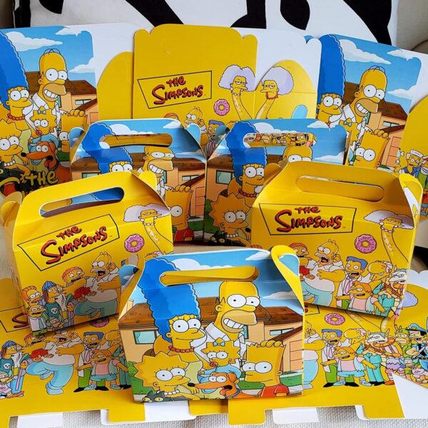Simpsons Gift Box and Accessories - Image 6