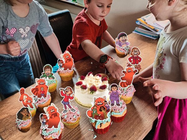 Turning Red Toppers - Image 2