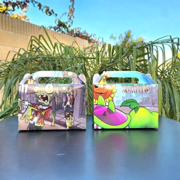 Plants vs Zombies Gift Box and Accessories - Image 14