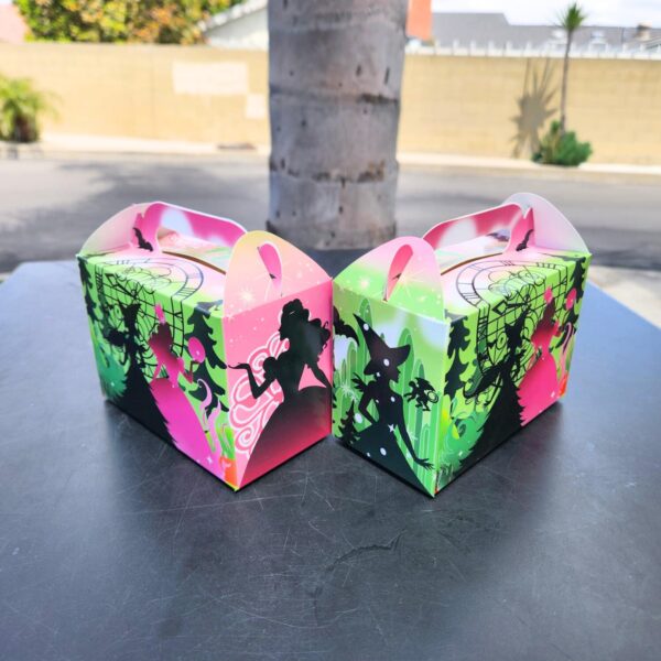 Wicked Gift Box and Accessories - Image 7